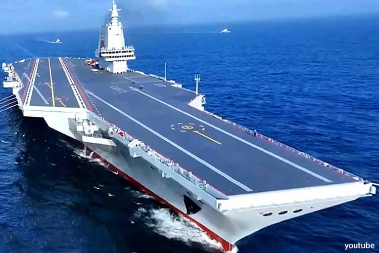 У Китая появился уже третий авианосец - «Фуцзянь»